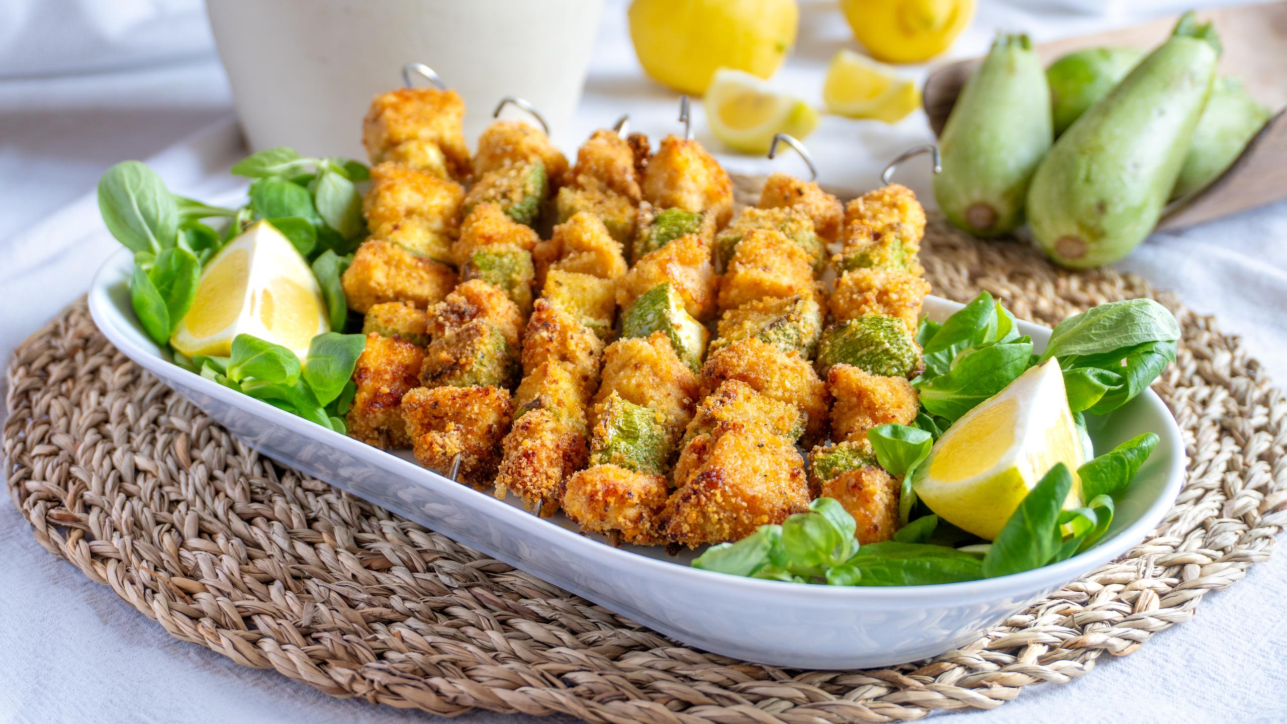 Hähnchen-Zucchini-Spieße aus der Heißluftfritteuse
