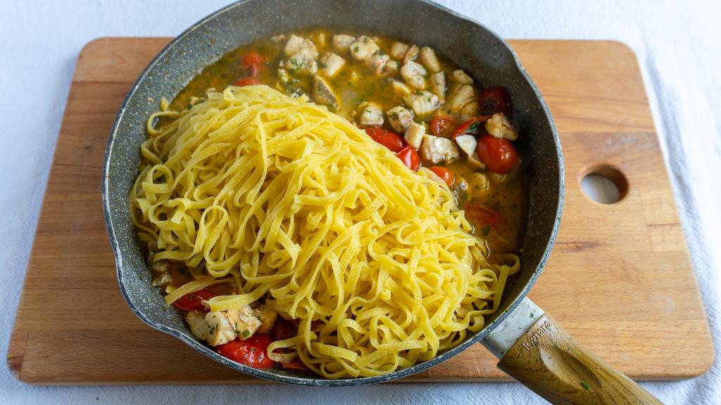 Pasta mit Meeraffen-Knurrhahn-Sauce - Schritt 6