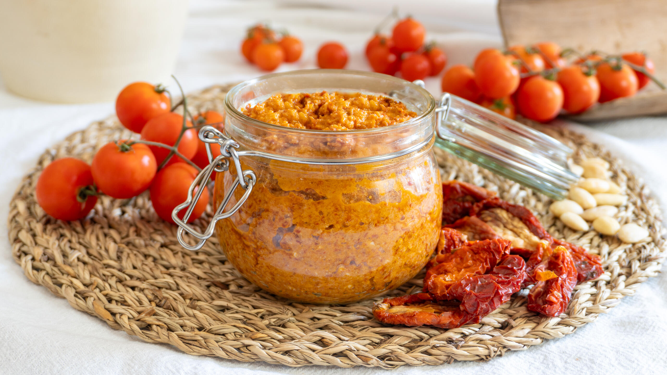 Pesto aus getrockneten Tomaten