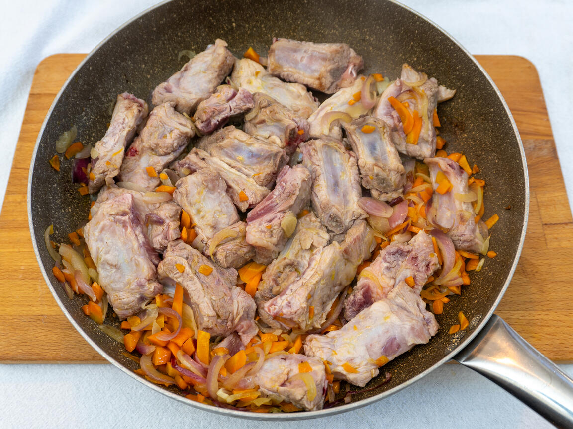 Ragù aus Schweinerippchen - Schritt 4