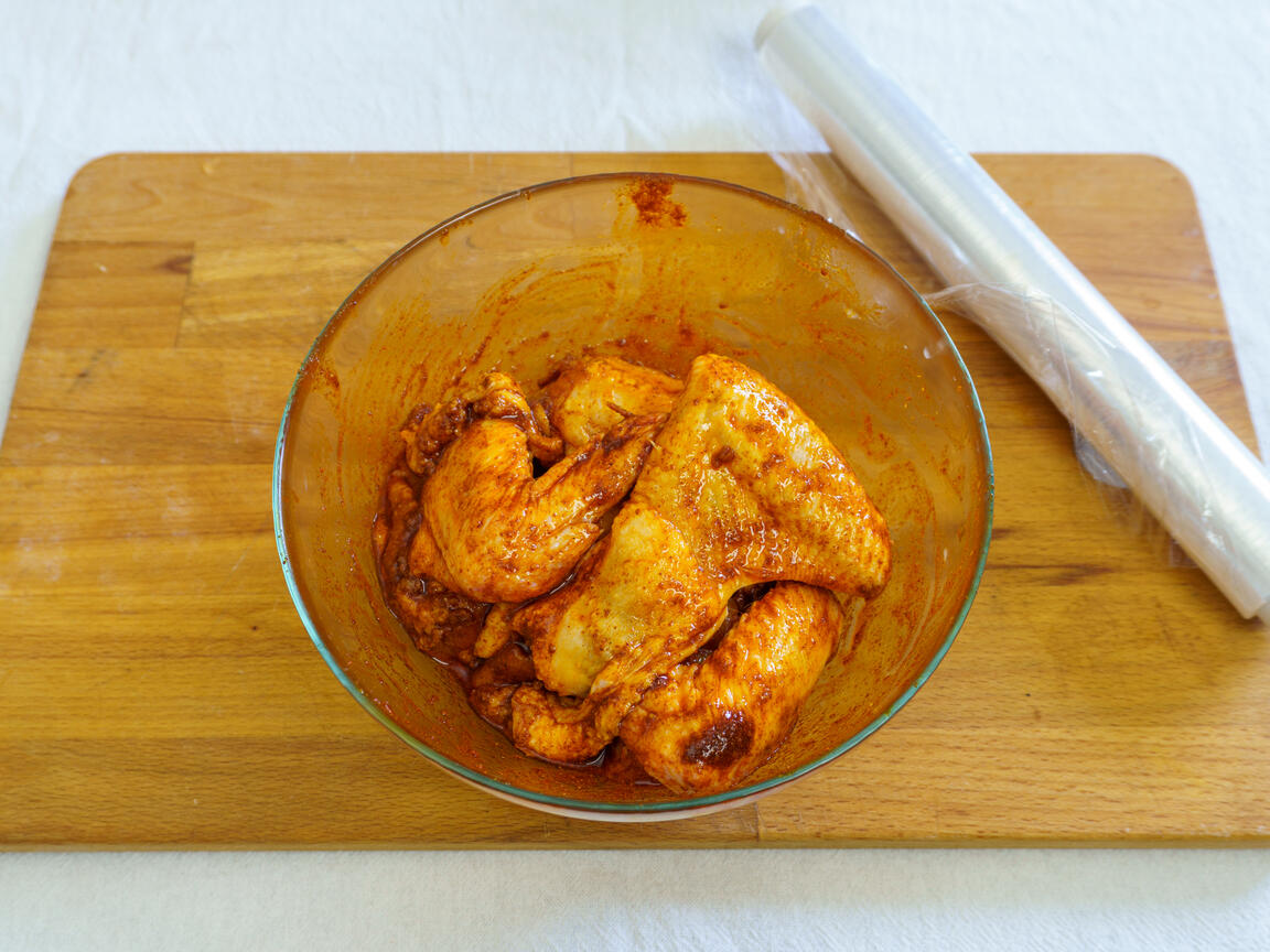 Scharfe Hähnchenflügel aus der Heißluftfritteuse - Schritt 3