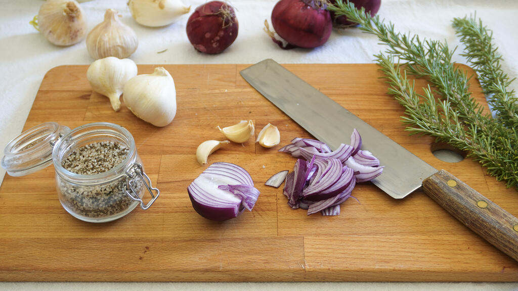 Schweinenackenbraten aus dem Ofen - Schritt 2