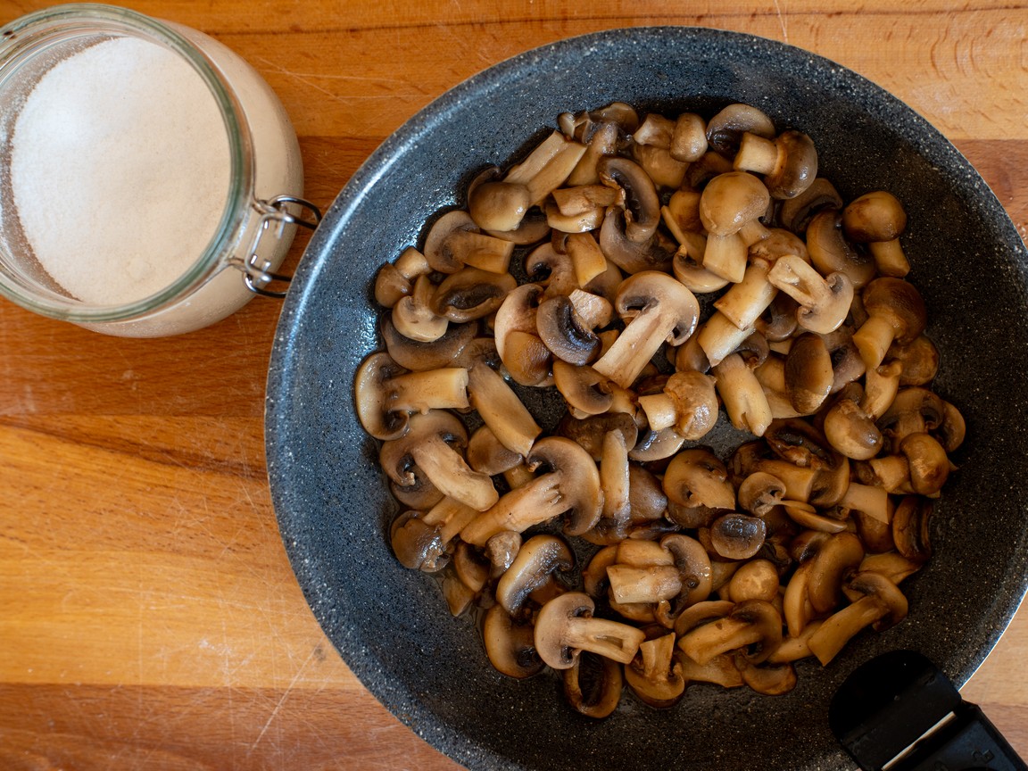 Tagliatelle mit Champignons und Brandy - Schritt 3
