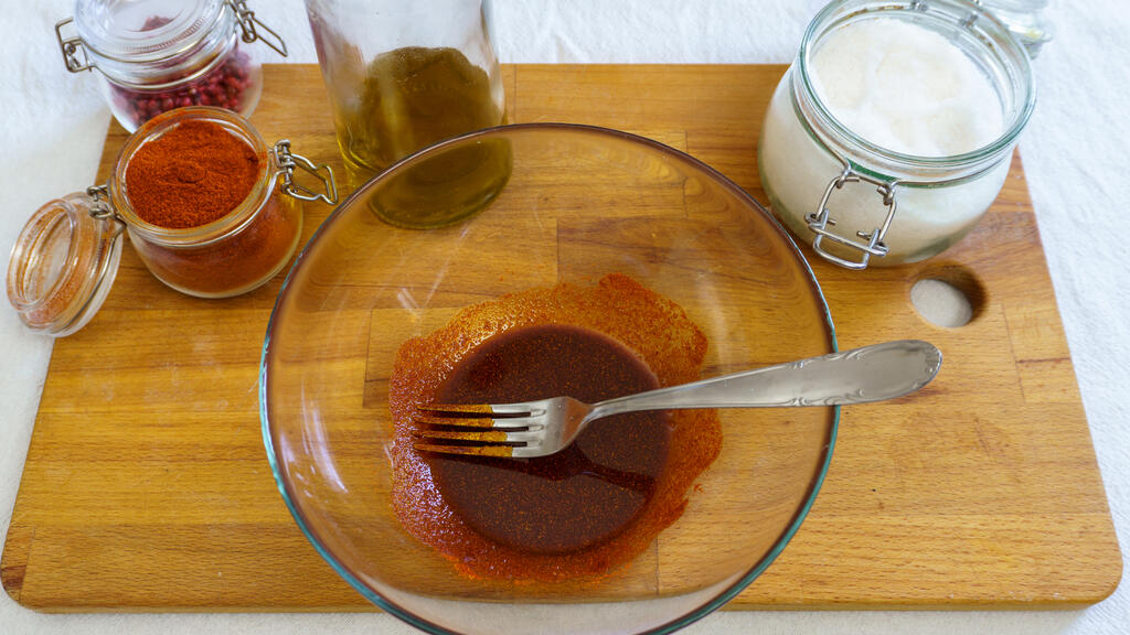 Würzige Hähnchenflügel in der Heißluftfritteuse - Schritt 1