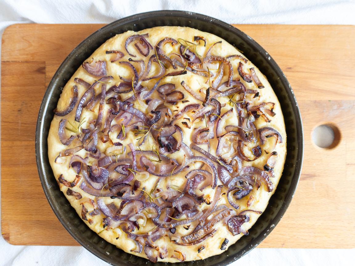 Zwiebel-Focaccia - Schritt 8