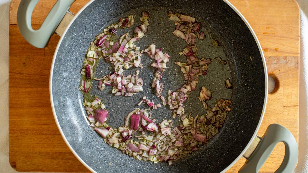 Rindereintopf mit Tomatensauce und Kartoffeln