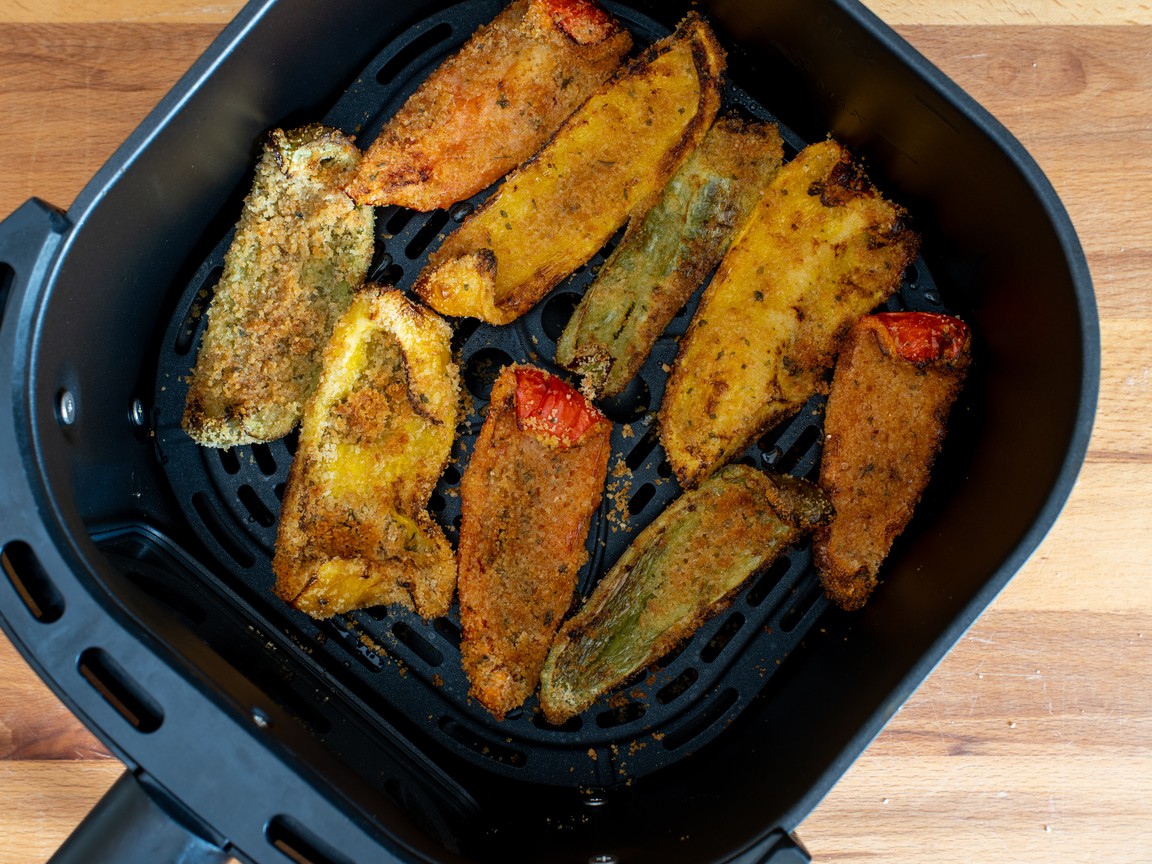 Air Fryer Breaded Peppers - step 6