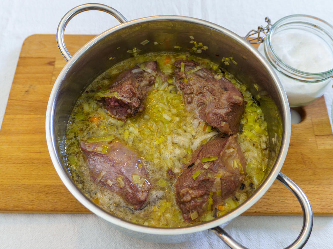 Beef Cheek with Beer - step 6