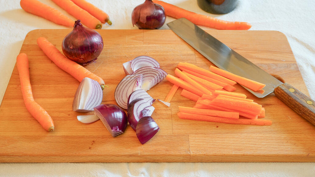 Braised beef in red wine - step 1