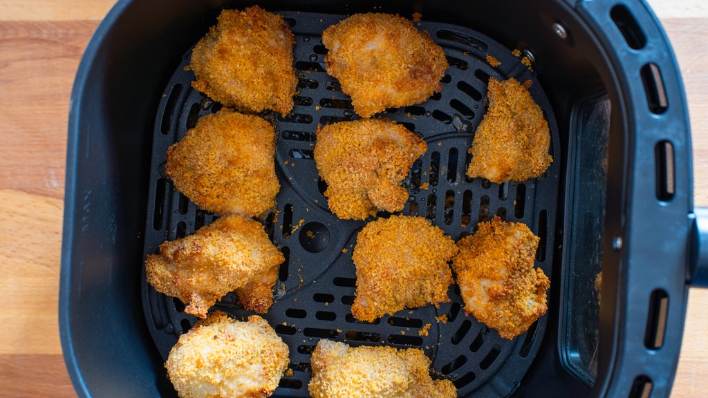 Breaded chicken in an air fryer