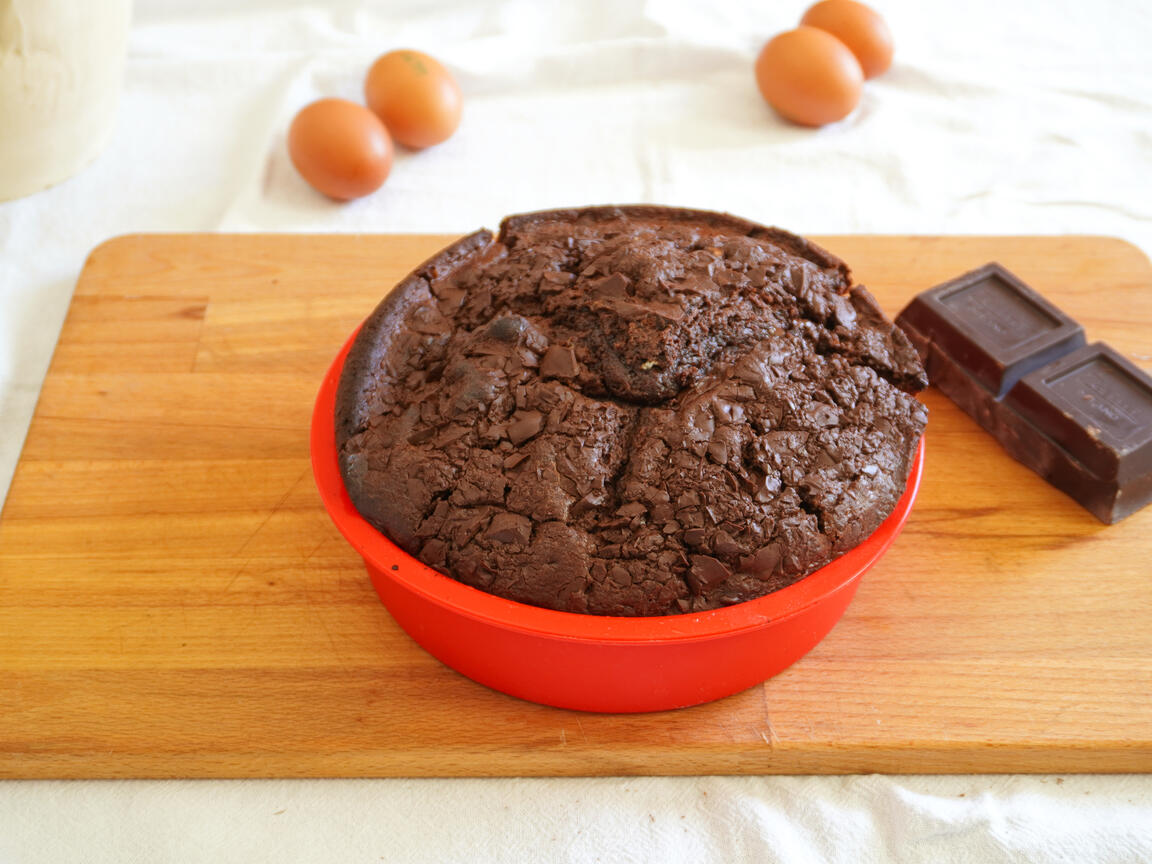 Chocolate cake - step 6