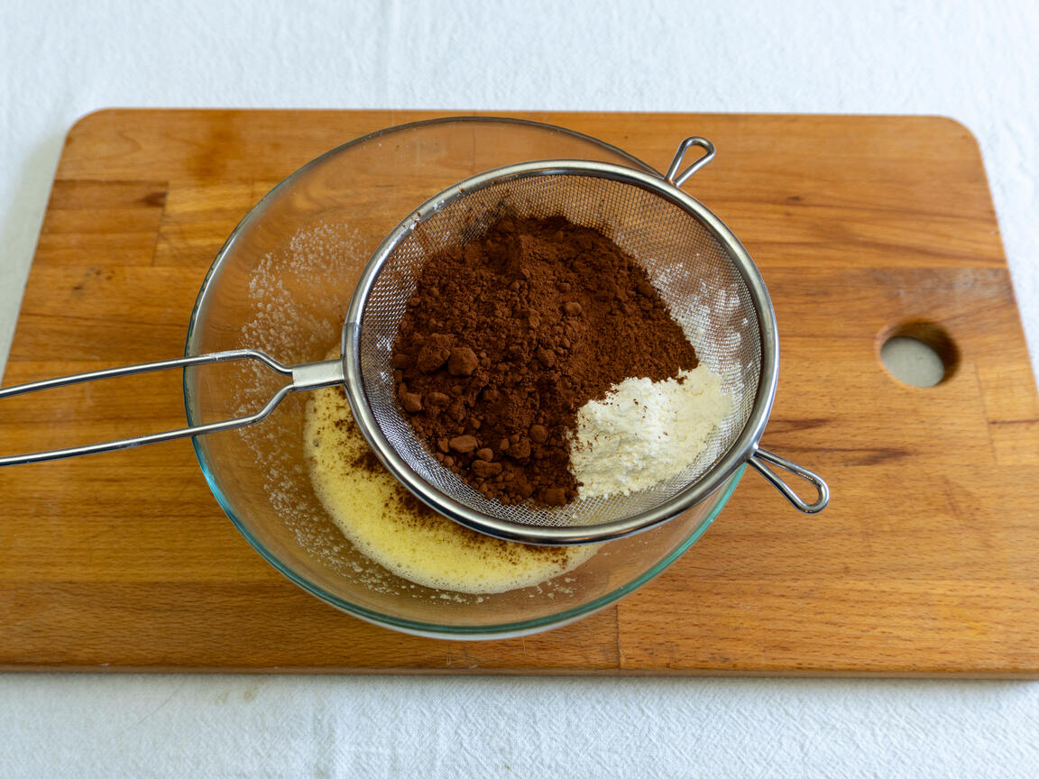 Chocolate Pastry Cream - step 3