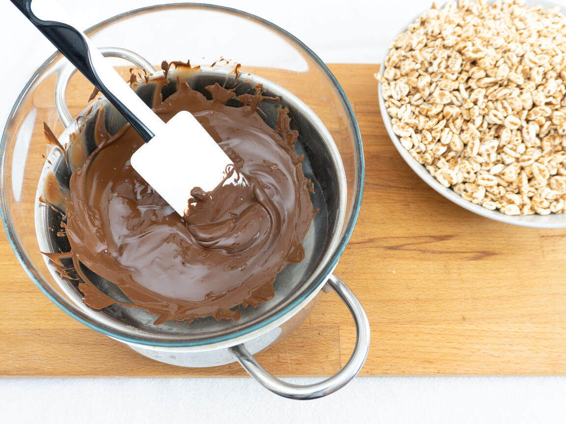 Chocolate puffed spelt - step 4