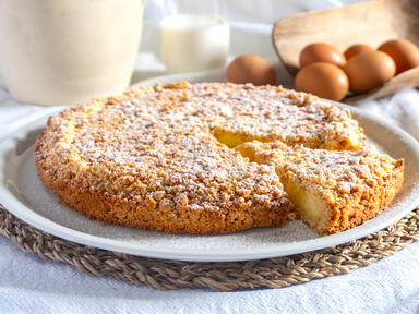 An easy and elegant cake, it has a quirky appearan...