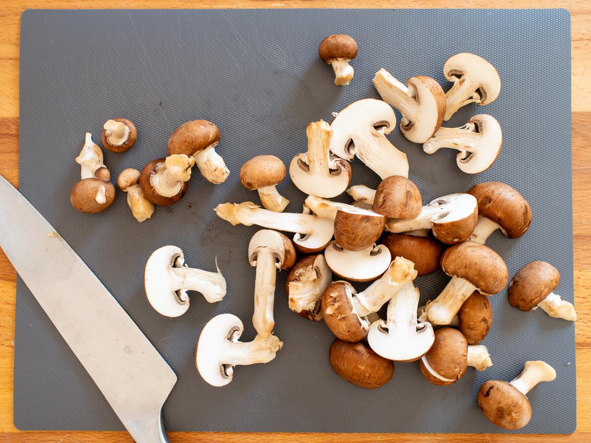 Fried mushrooms - step 1