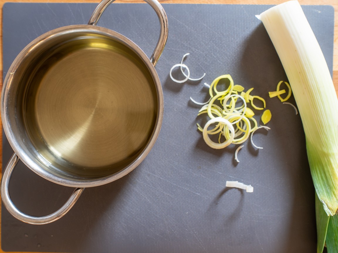 Leek flan with Parmesan fondue - step 9