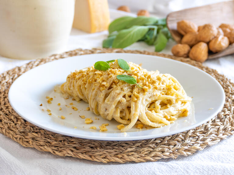 Pasta with ricotta and walnut pesto is a creamy an...