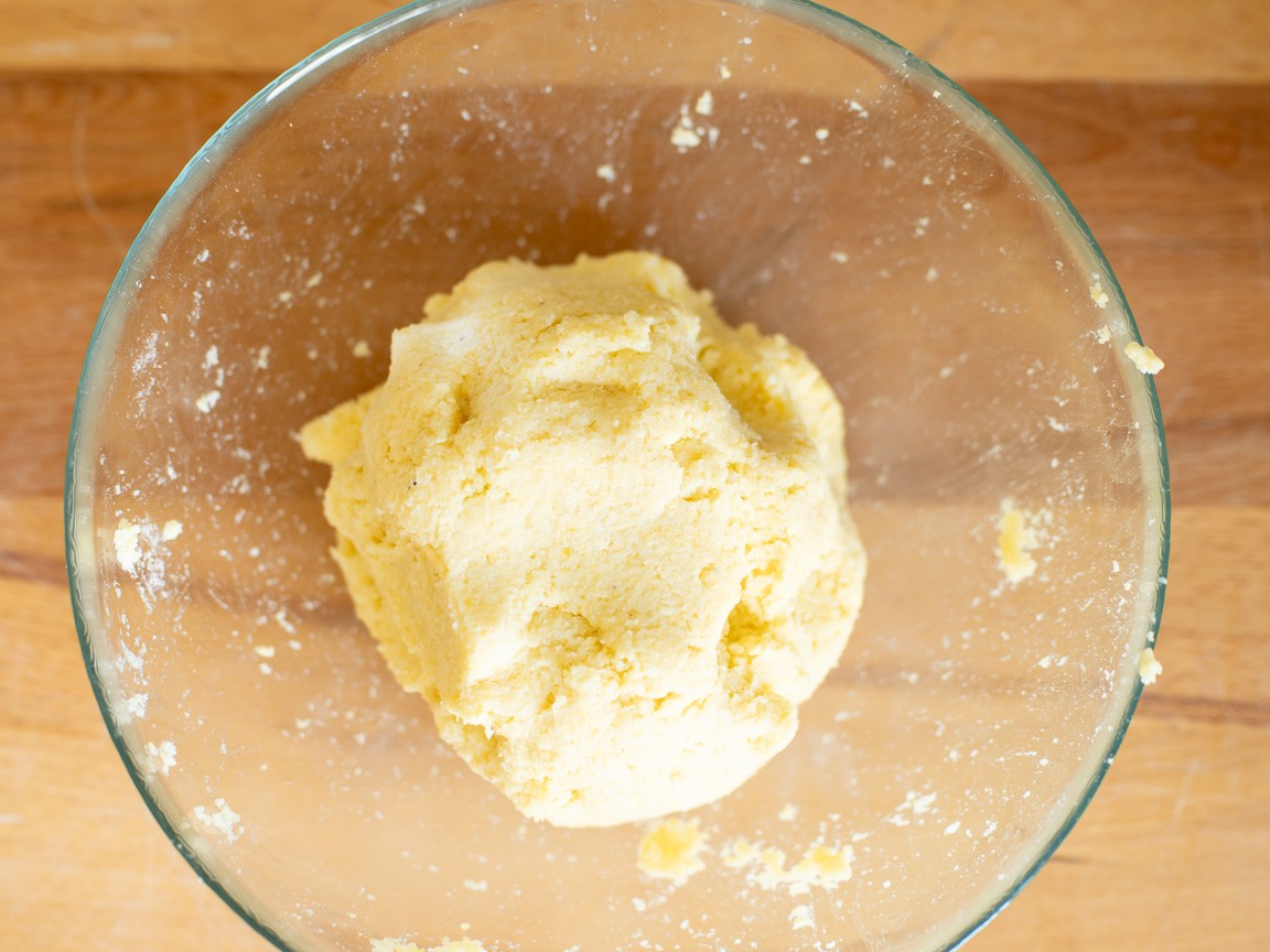 Polenta gnocchi with gorgonzola - step 2