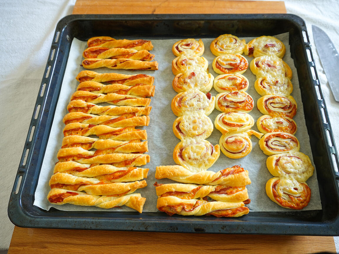 Puff pastry snacks - step 6