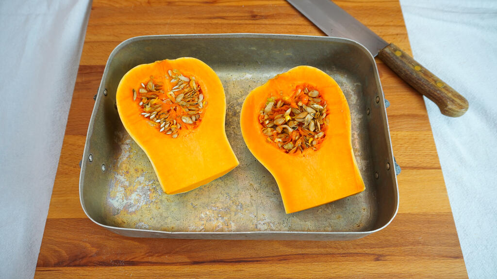 Pumpkin gnocchi with taleggio and speck - step 1