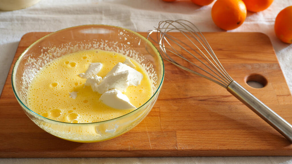 Ricotta and Orange Cake - step 2