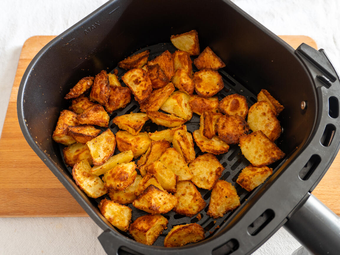 Roasted potatoes in the air fryer - step 4