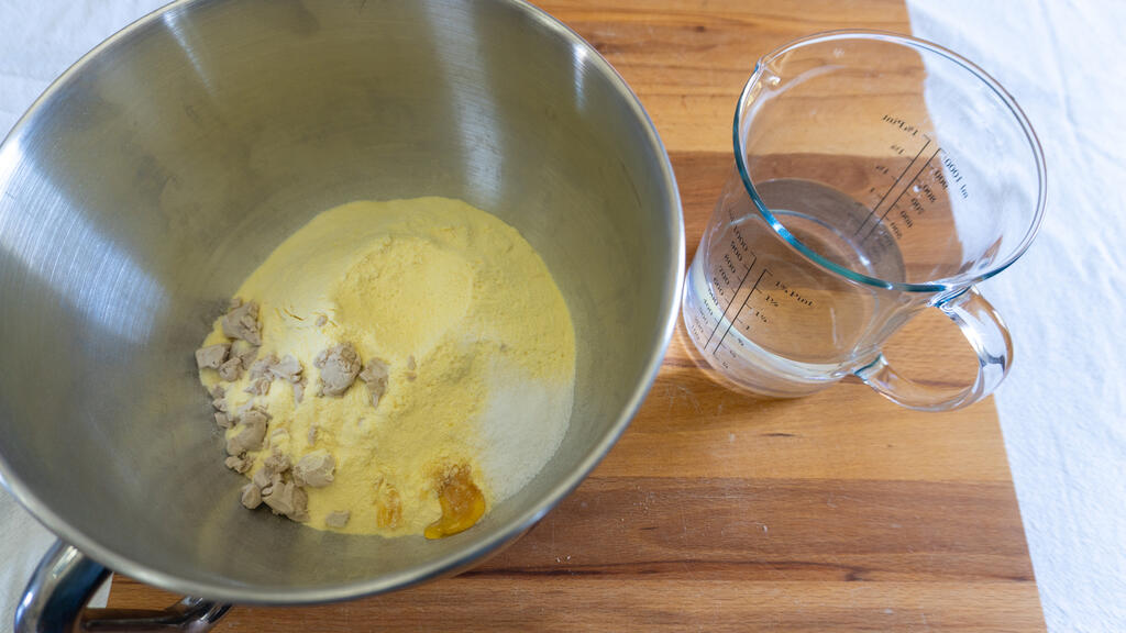 Semolina Bread - step 1