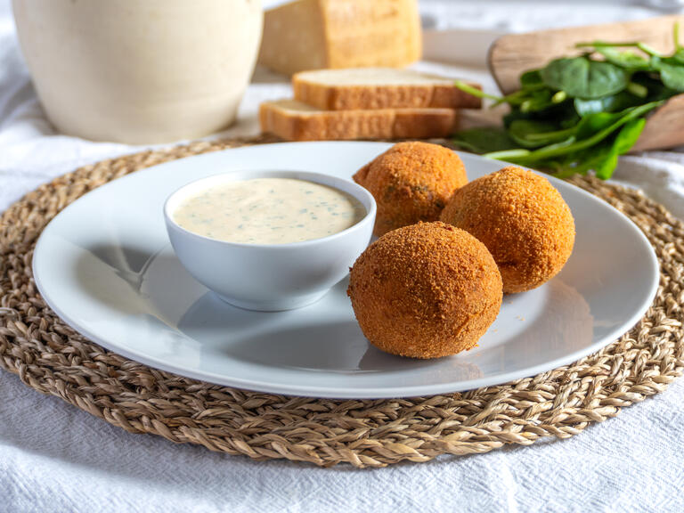 These are a delicious and crispy main course, perf...