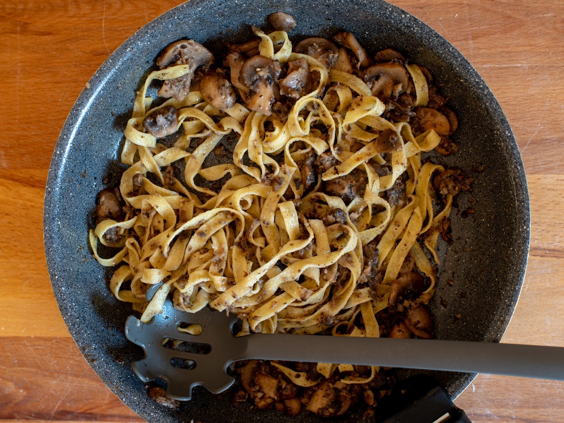 Tagliatelle with Brandy Mushrooms - step 5