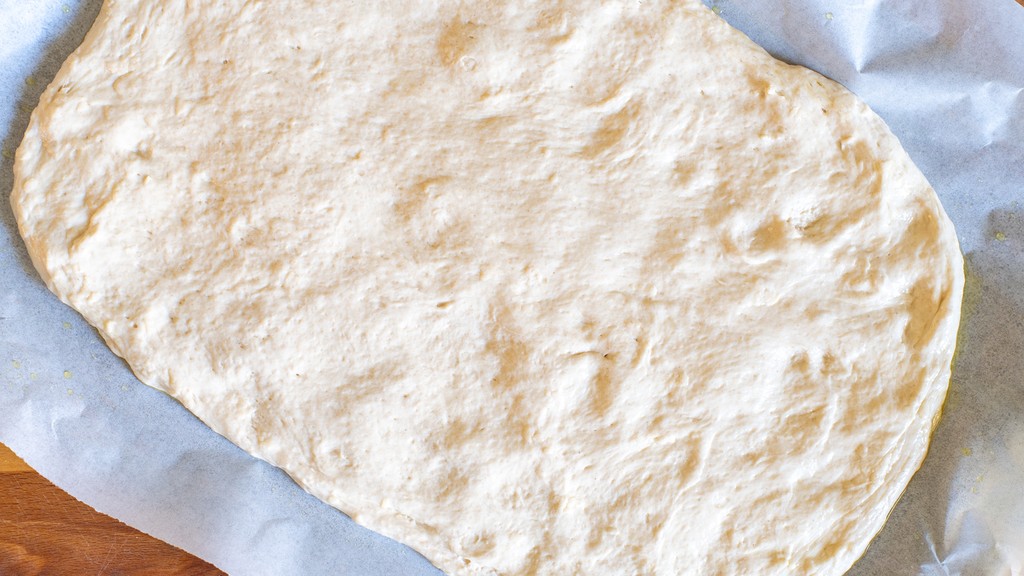 Tray-baked Pizza - step 5