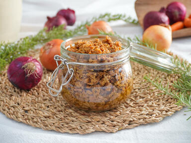 A simple alternative to the classic Bolognese sauc...