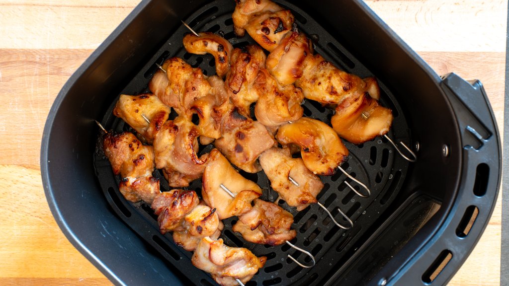Air Fryer Glazed Chicken Skewers