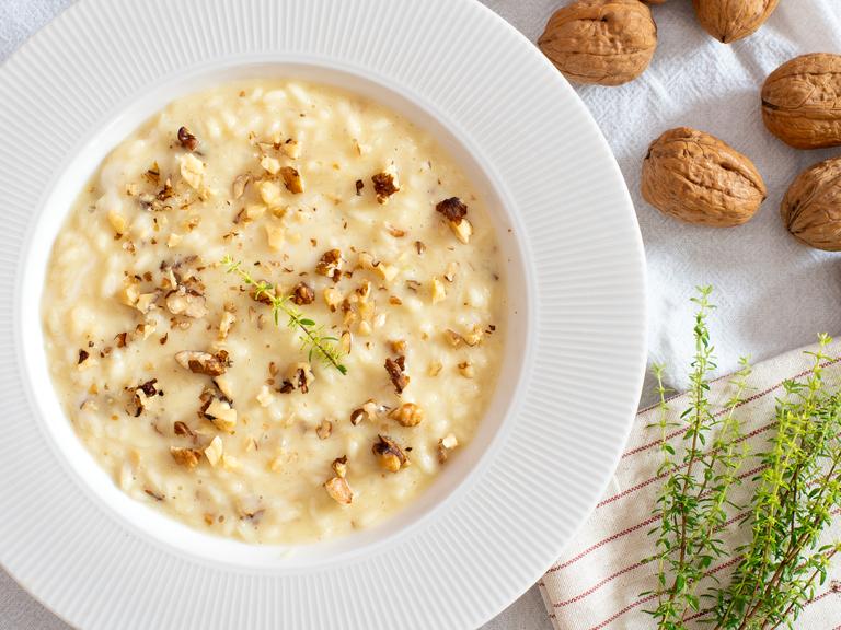 Goat cheese and walnut risotto