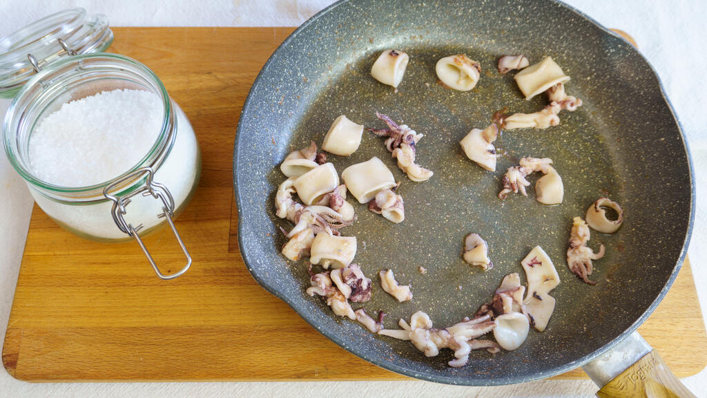 Linguine with Squid Ink and Calamari