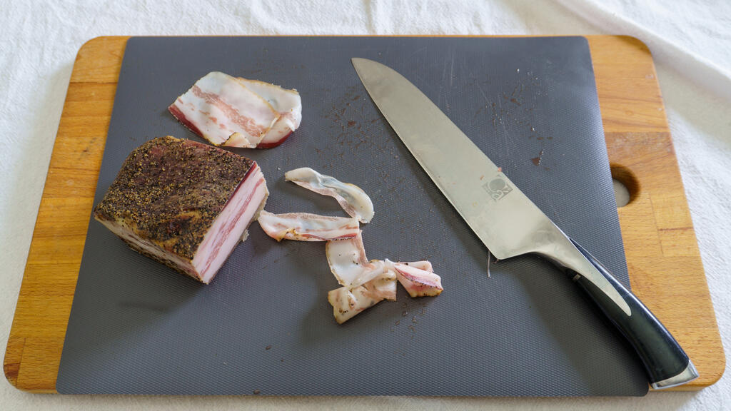 Pork fillet with apples