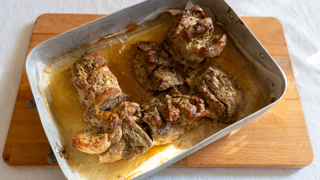 Pork neck with mustard and carrot cream