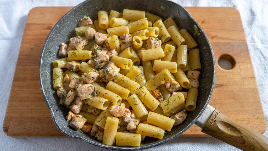 Salmon and Dill Pasta