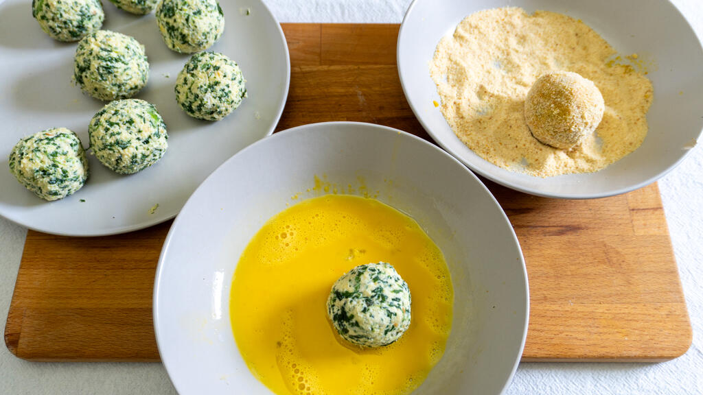 Spinach and Ricotta Meatballs
