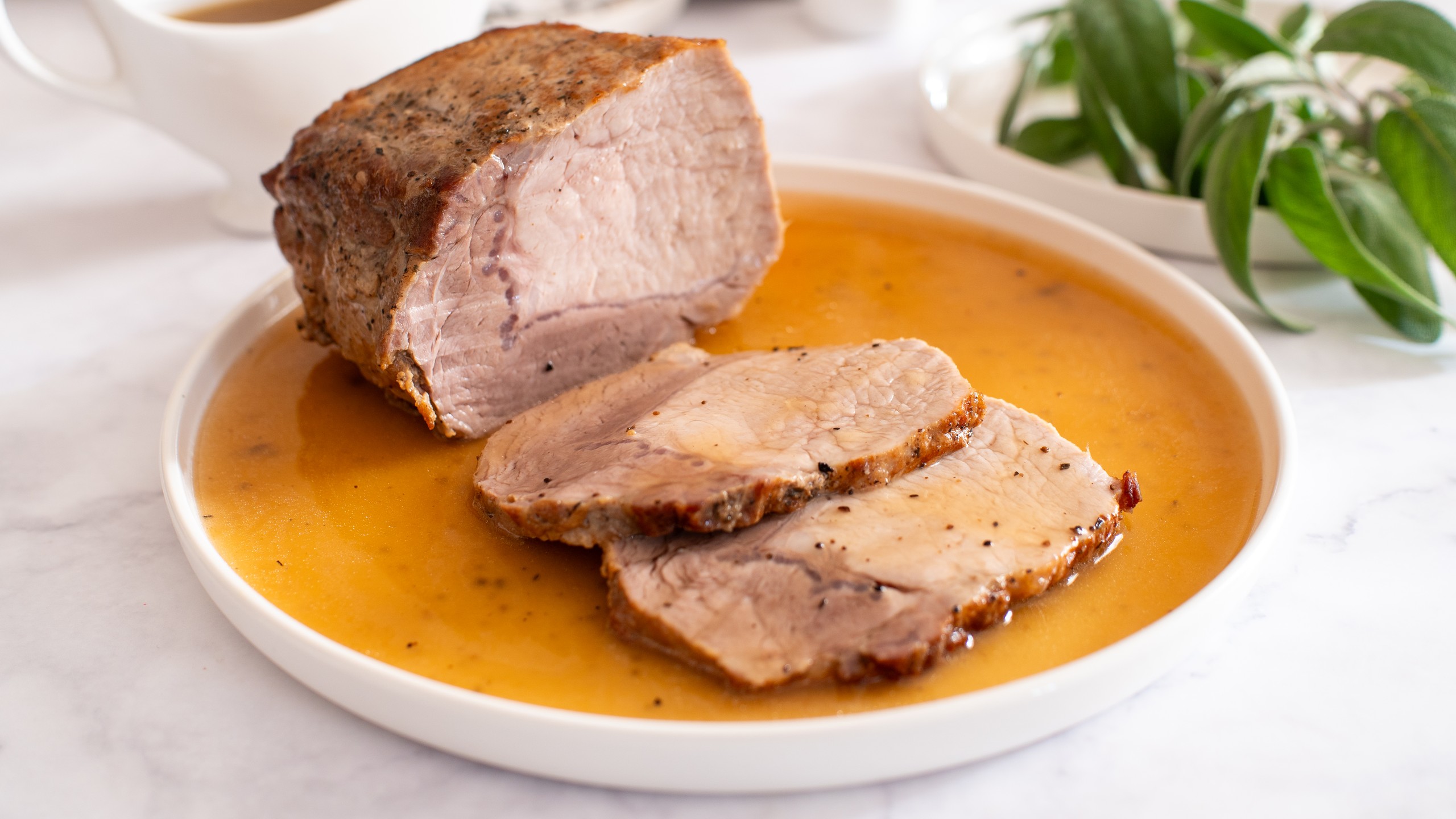 Lomo de cerdo a la cerveza y salvia