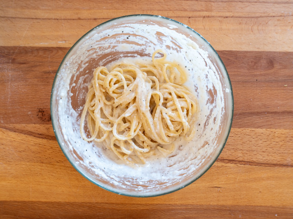 Pasta cacio e pepe - paso 6