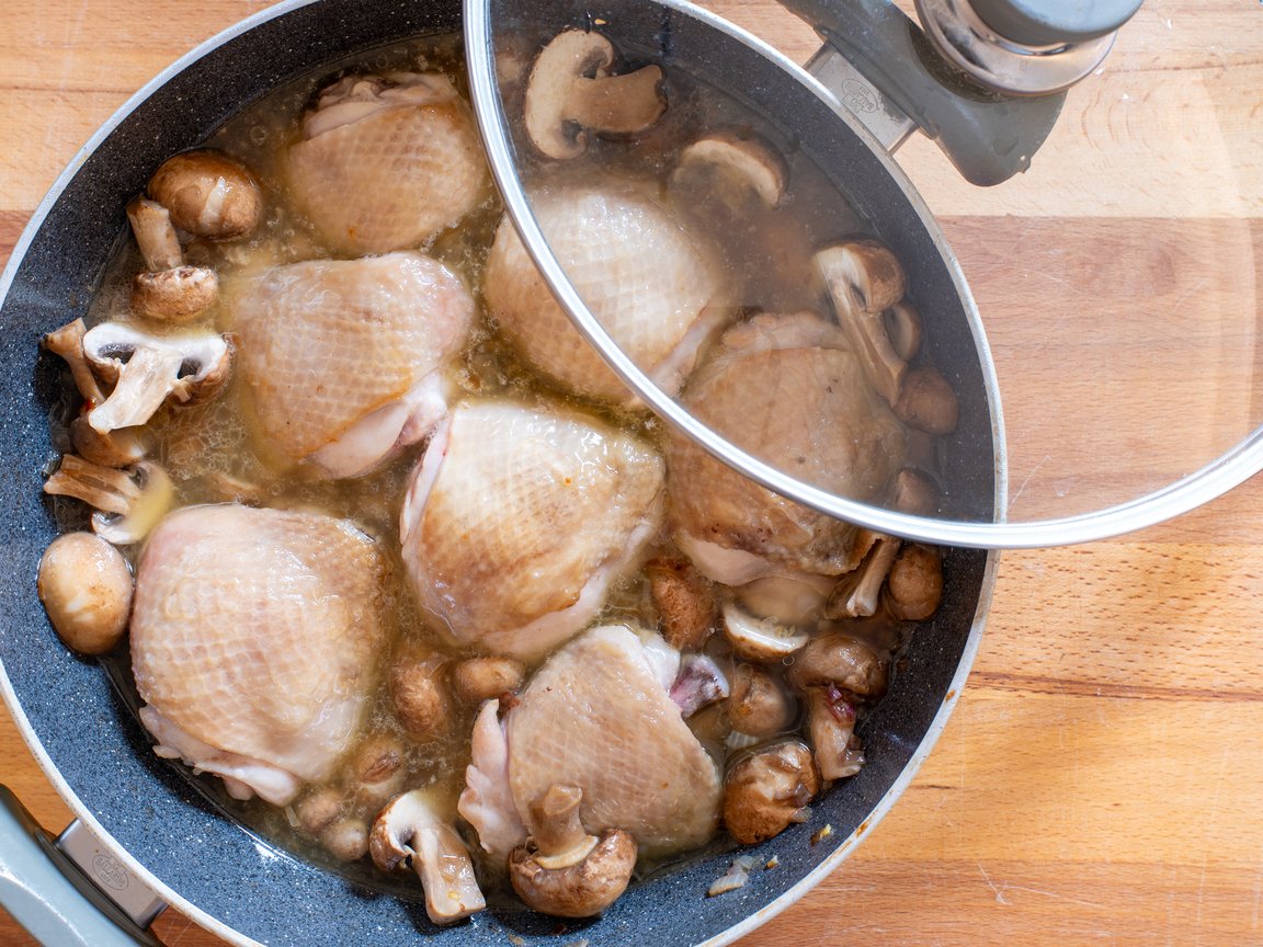 Pollo con champiñones - paso 4
