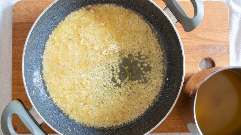 Risotto de queso de cabra y nueces