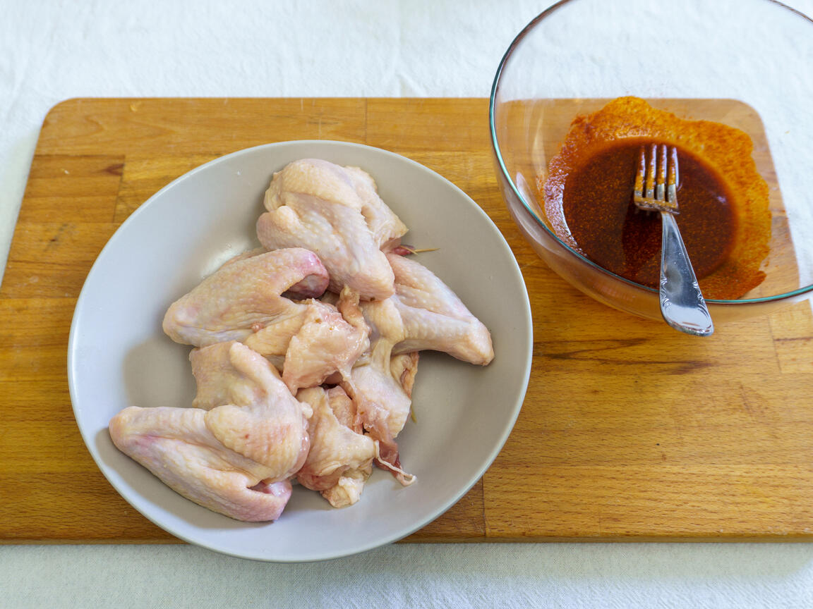 Ailerons de poulet épicés à la friteuse à air - étape 2