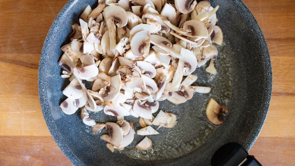 Crêpes salées aux champignons - étape 2