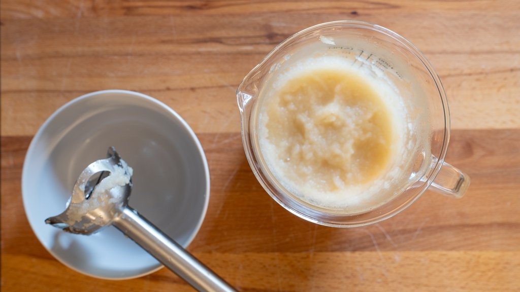 Gâteau crémeux aux poires et au chocolat