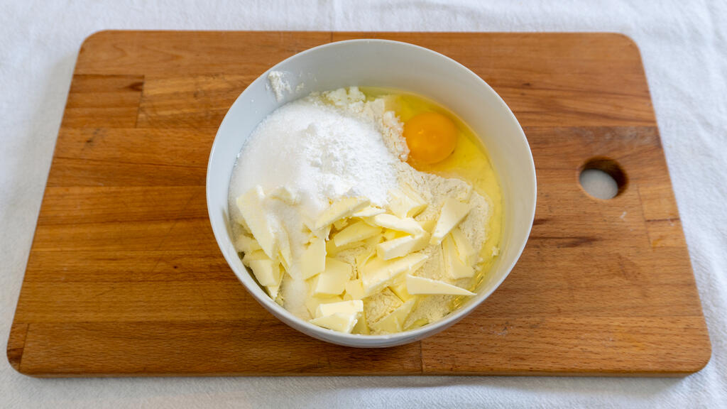 Gâteau émietté à la crème - étape 3