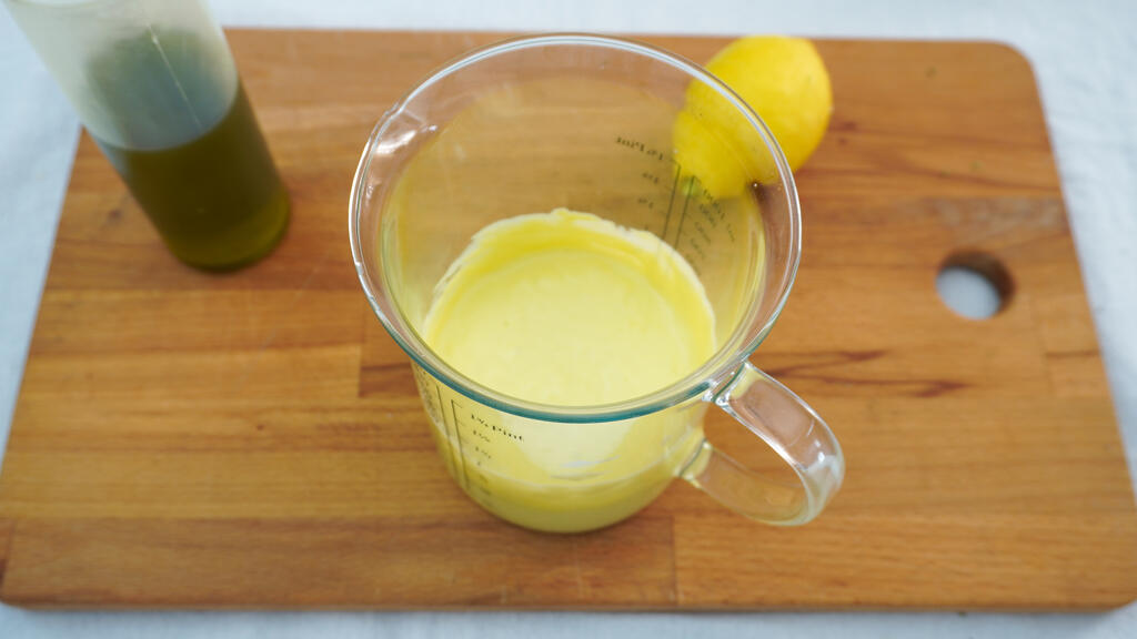 Mayonnaise classique au citron - étape 4