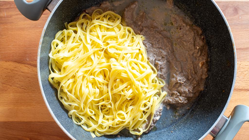 Pâtes à la crème de champignons et de noix