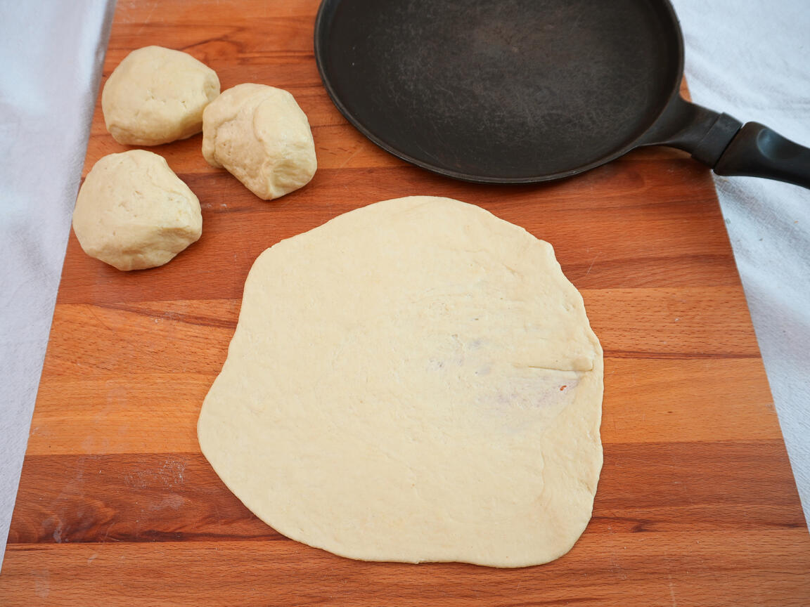 Piadina romagnole à l'huile - étape 3