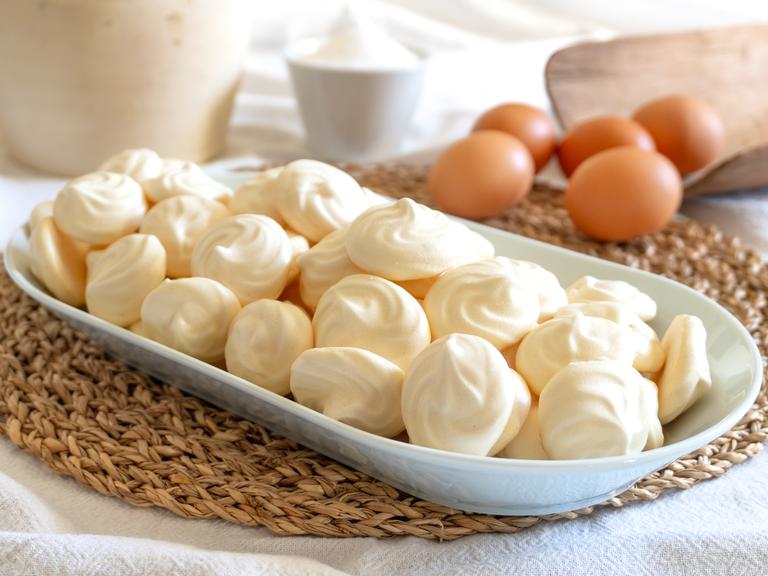 Spumini (Meringues à la française)